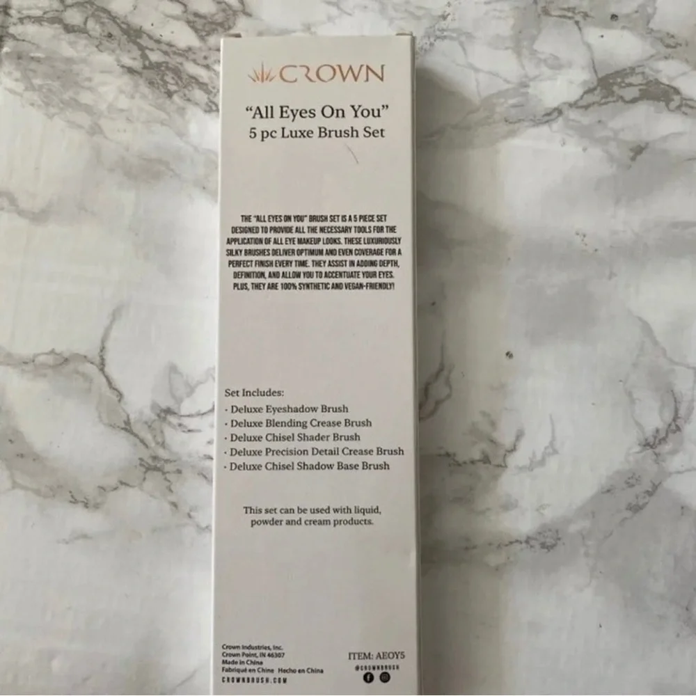 crown all eyes on you 5pc brush set Dec sale